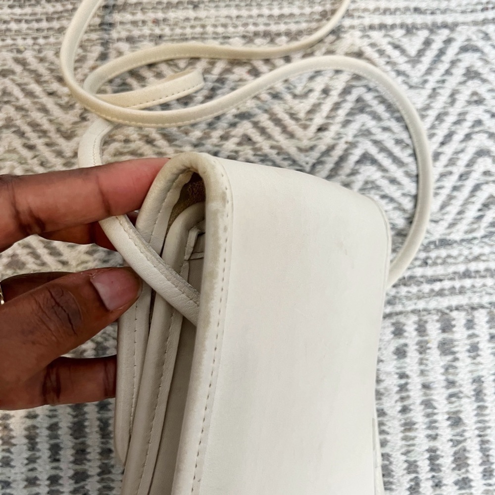 Vintage 90's Coach Classic Bone Cream Leather Scooter Crossbody Bag RARE color - Picture 4 of 9